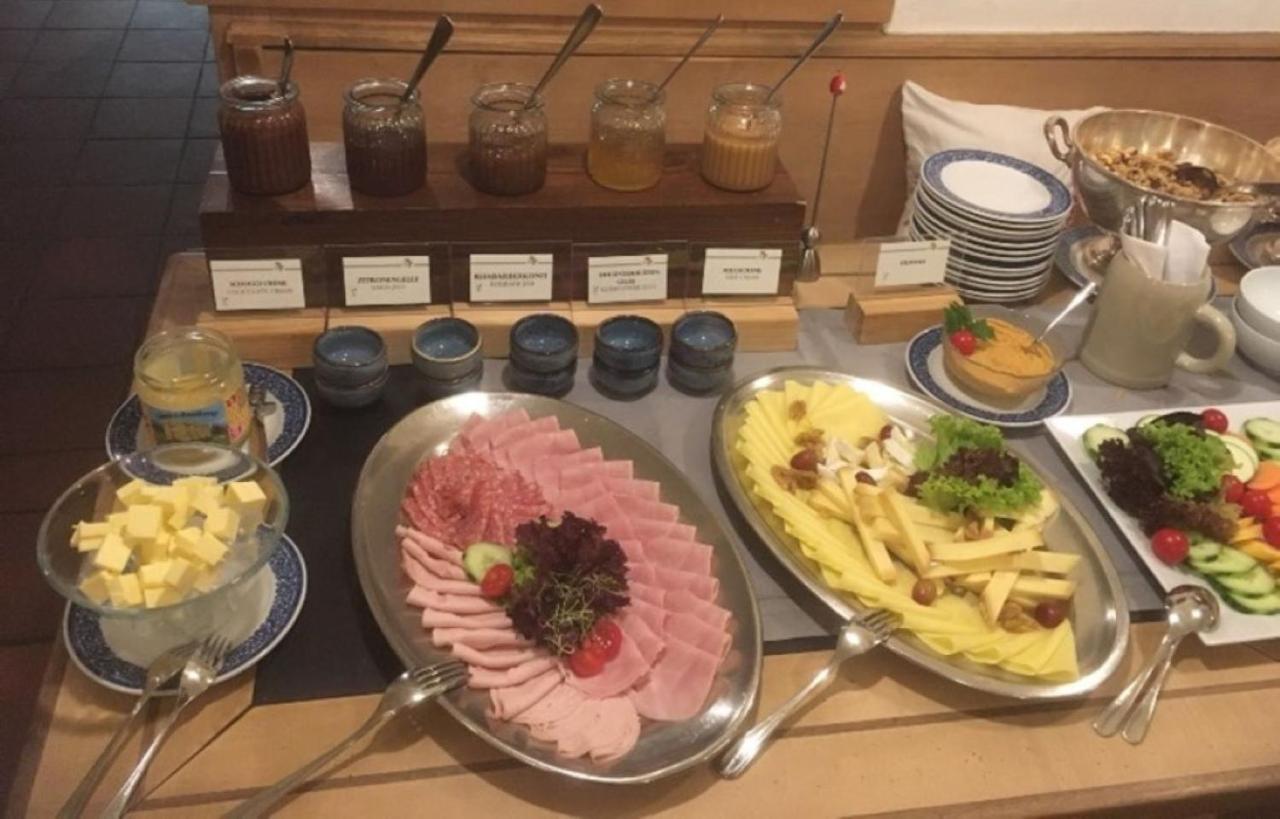Hotel Wynegg Клостерс Екстериор снимка